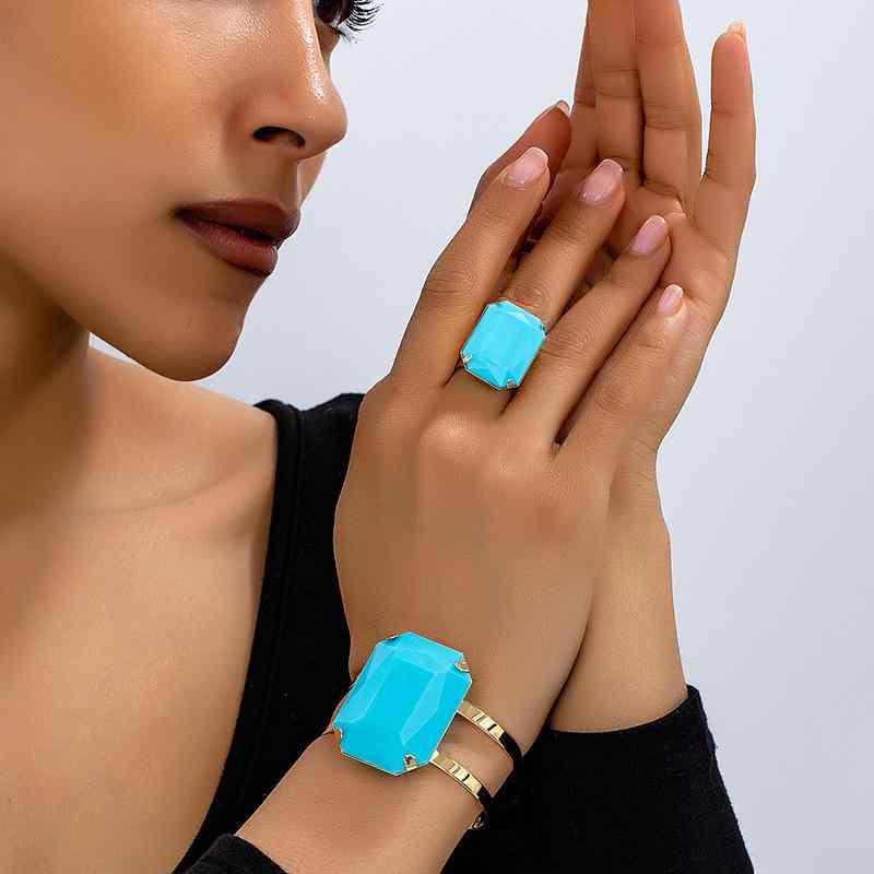 指輪 レディース アクセサリーセット 宝石 指輪 ブレスレット バングル 豪華 上品 おしゃれ ジュエリーセット 高級感 ラッキーアイテム 開口タイプ サイズ調整可能 キラキラ 華やか 贈り物にも最適 ジルコニア装飾 パーティー お呼ばれ デート プレゼ