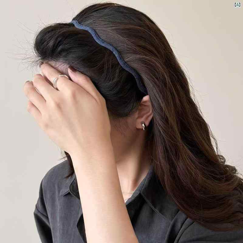 クリエイティブグローバルのカチューシャ レディース ヘアバンド ヘアアクセサリー 細め シンプル おしゃれ 髪留め 髪飾り 洗顔用 メイク用 滑り止め付き 手作り ハンドメイド カジュアル デイリーユース 普段使い お出かけ 散歩 旅行 ヘアアレンジ 簡単 装着 柔らかい 軽い｜アングル2