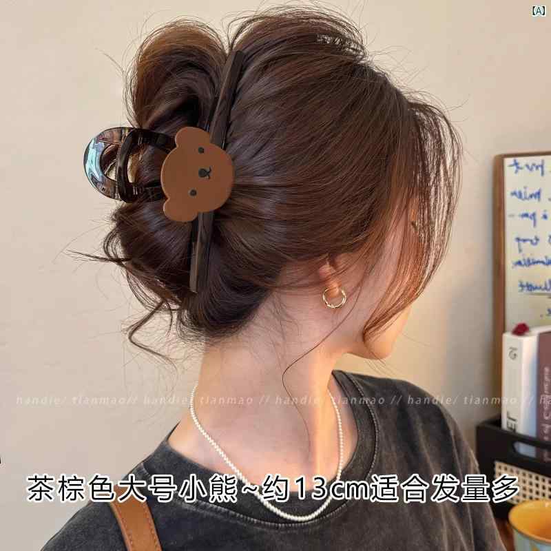 クリエイティブグローバルのヘアクリップ レディース くま 髪留め バンスクリップ 後頭部 ヘアアクセサリー かわいい ぬいぐるみ風 お出かけ 普段使い おしゃれ 高級感 大人かわいい 小さめ 髪飾り 髪留め 髪留めクリップ 髪留めアクセ まとめ髪 ヘアアレンジ 簡単装着 ヘアピン｜アングル2