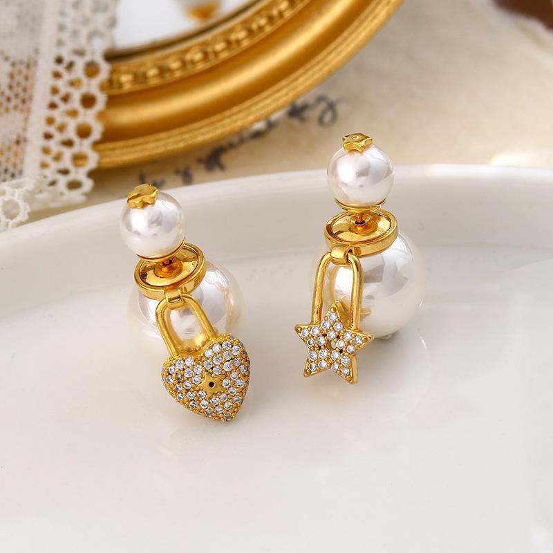ピアス レディース アクセサリー 不対称 星 ハート 大粒 パール ジルコニア 両耳用 欧米風 インスタ映え 小衆系 デザイン 高級感 シルバー 揺れる 華奢 きれいめ かわいい おしゃれ エレガント パーティー デート カジュアル 通勤 通学 ギフト