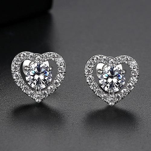 ピアス レディース ハート型 透かし彫り ジルコニア 彩色ストーン 耳飾り アクセサリー ファッション ジュエリー おしゃれ かわいい 上品 華やか デート パーティー 結婚式 ギフト プレゼント 耳元 演出 存在感 ジュエリー 輝き 清楚 揺れる 小ぶ