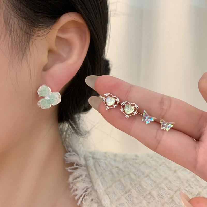 ピアス レディース アクセサリー セット 緑色 天然石風 碎石 幾何学模様 おしゃれ かわいい 気品 高級感 精巧 上品 デザイン きれいめ 大人かわいい ファッション小物 カジュアル オフィス デート お出かけ用 普段使い 重ね付け シンプル 個性的 ギ