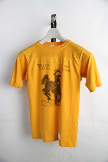 1980年代 フットボールTシャツ WONDERFUL WYOMING【S】【古着】【中古】【メンズ】【レディース】【ヴィンテージ】 【ビンテージ】 【レトロ古着】【vintage】【アメカジ】80’s 80s