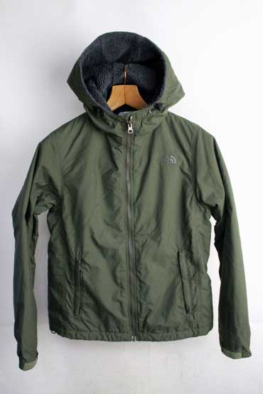 ザ ノースフェイス THE NORTH FACE コンパクト ノマドジャケット【M】Compact Nomad Jacket【古着】【中古】【レディース】【女性】アメカジ アウトドア キャンプ トレッキング 登山 アウター NPW71933 ダウンジャケット フリース