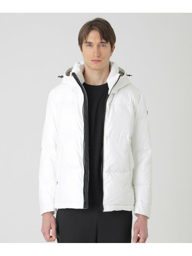 バーバリーBLACK LABELファー付きホワイトダウンジャケット バーバリーブラックレーベル BURBERRY BLACK LABEL ダウンジャケット