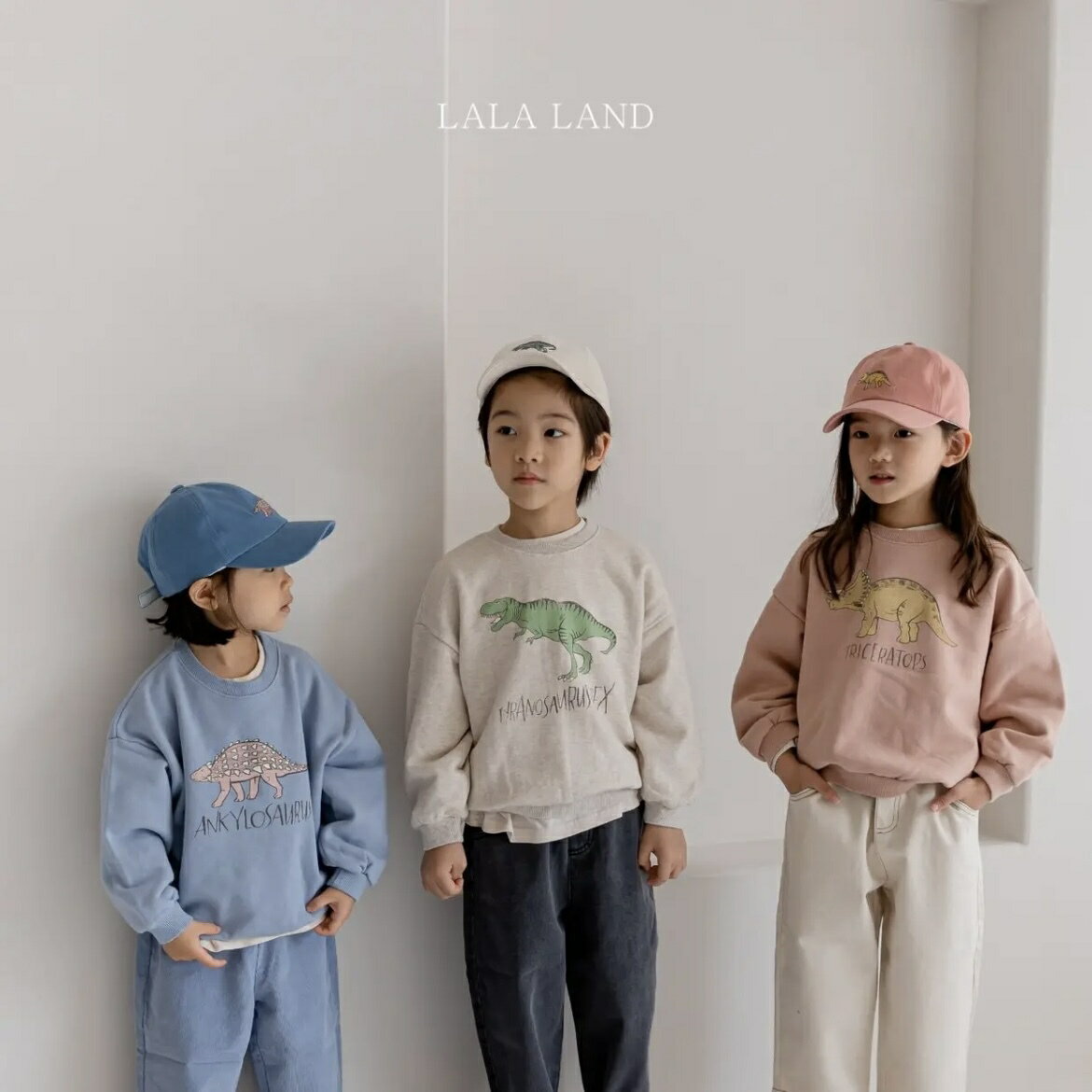 Dinosaur Sweat 送料無料 恐竜スウェット 韓国子供服 トレーナー ファッション通販 プリント 秋 冬 韓国 子供服 韓国子ども服 男の子 女の子 コットン ファッション T キッズ 人気 長袖 かわいい おしゃれ おすすめ ベビー