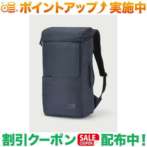 ユーザーからのフィードバックを集めて使い勝手がアップデートされたボックス型リュックサック。スーツケースに取付けられるアタッチメントバンドなどが追加。豊富なポケットを備えながらシンプルなデザインで、オーガナイザーなど充実した機能が魅力。普段使いはもちろん、ビジネスシーンでも活躍。Volume　20LSize　　H50xW30xD16（cm）Weight　850gMaterial　840D High density NY　　　　　(Polyamide 100%)特性PC対応（〜15インチ）ワンドポケットサイドアクセス出品商品の在庫について当店ならびに仕入先に在庫のある商品を出品しています。当店に在庫が無かった場合、メーカーお取寄せ後の発送になる場合がございます。多店舗販売、入荷数が少ない商品、ご注文をいただいた後に仕入先に手配する商品もございますのでご注文をいただいても、納期遅延や在庫を切らしている場合がございます。その際はメールにてご連絡させていただきます。品切れの際はご容赦下さいませ。