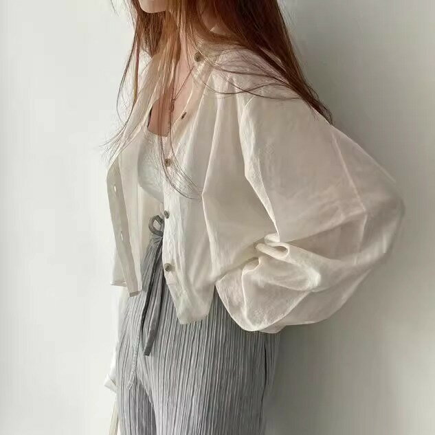 シアーブルゾン シアーシャツ アノラック パーカー カーディガン UVカット シアー トップス レディース ブラウス パーカー 紫外線対策 日焼け防止 ラッシュパーカー フード付き 日焼け止め おしゃれ ショート UVケア ドロストのサムネイル