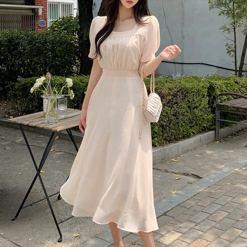 樂天商城 - ワンピース レディース 春 夏 ロングワンピース 半袖 スクエアネック きれいめ 春夏 大人可愛い 半袖ワンピース ロング丈 大きいサイズ ゆったり Aラインワンピ ロング丈 体型カバー 春夏 オシャレ シンプル カジュアル 着回し