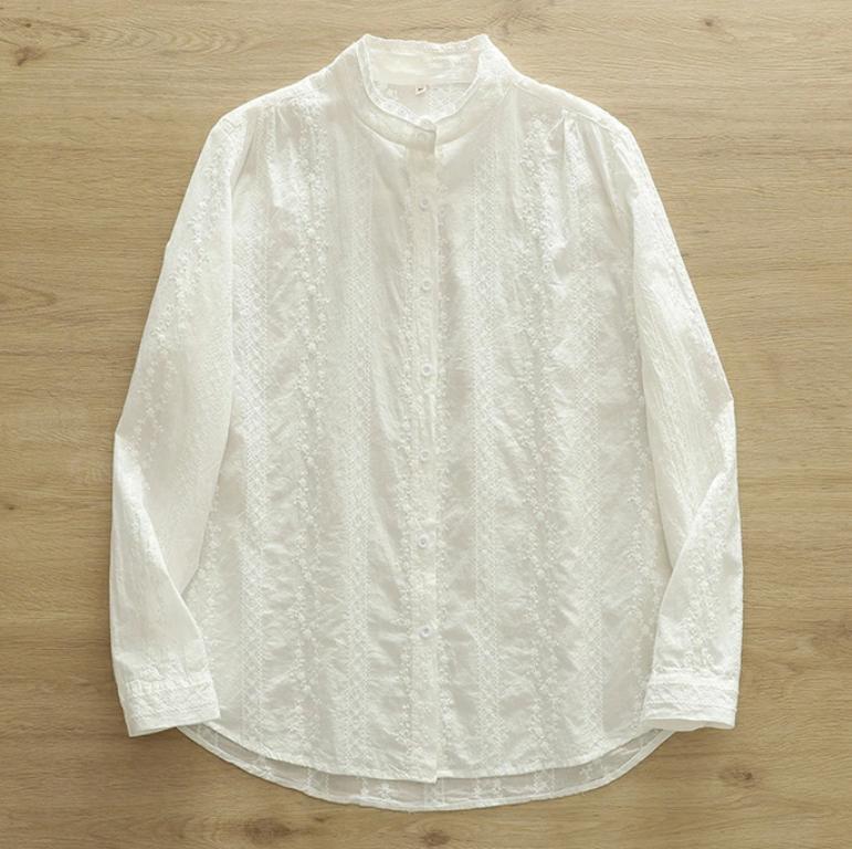 樂天商城 - ブラウス シャツ 刺繍 立ち襟 レディース 春秋 長袖 コットン ブラウス シャツブラウス 白シャツ ホワイト トップス 刺繍シャツ カーディガン 可愛い 綿 森ガール 白 きれいめ 可愛い 前開き カーデ ゆったり体型カバー シンプル 上品 着回し カジュアル ナチュラル