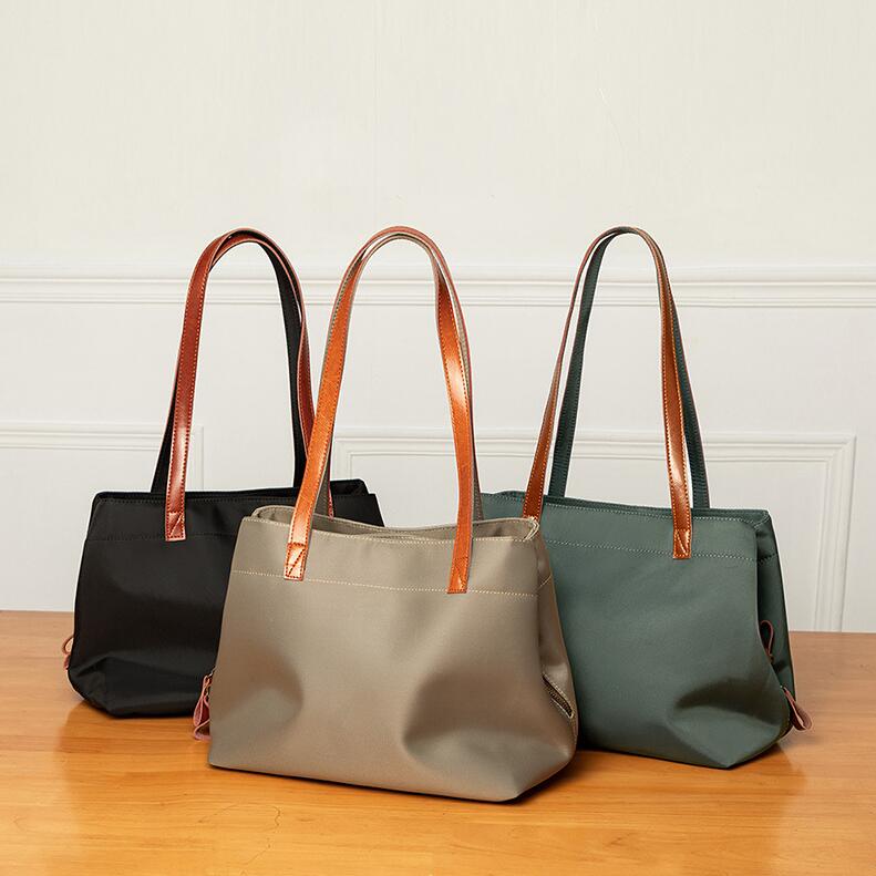 ショルダーバッグ トートバッグ レディース 大容量 ハンドバッグ バッグ レディース 大きめ a4 パソコン pc 肩掛け ファスナー 仕事 通勤 オフィス ビジネス 多機能 丈夫 通勤バッグ ポケット 無地 A4対応 かばん 撥水加工 シンプル 黒 ブラック 軽い マザーズバッグ