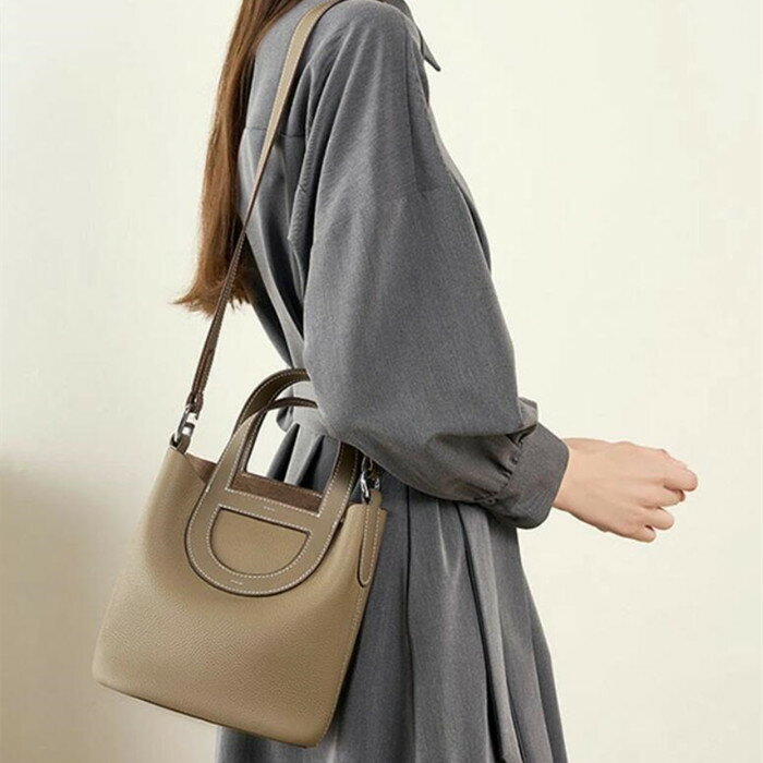 本革 ハンドバッグ レディース フォーマルバッグ 黒 2way ショルダーバッグ 斜め掛け ママ セレモニーバッグ 入学式バッグ レザー 入園式 バッグ おしゃれ 軽量 大容量 通勤 手提げ 入学式 卒業式 入園式 結婚式 フォーマル