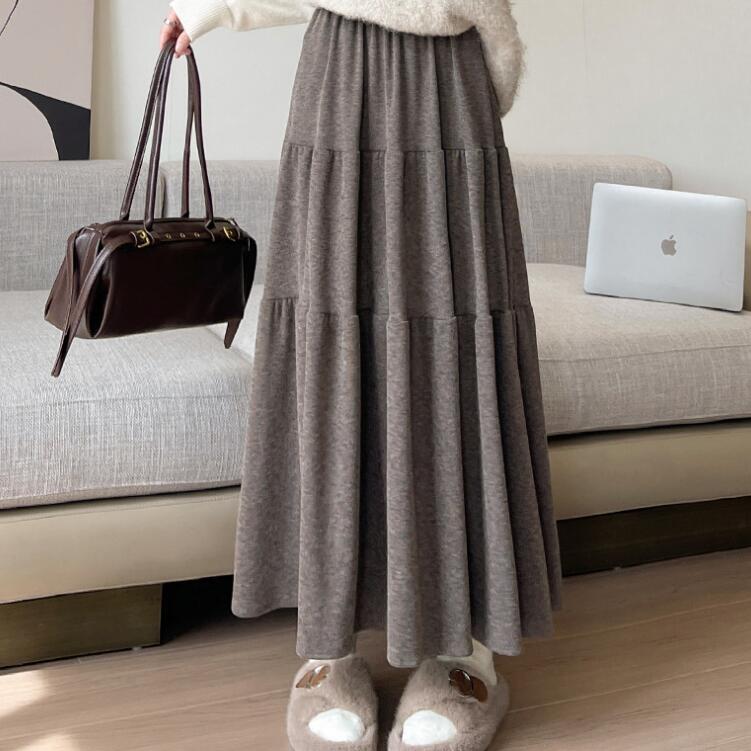 樂天商城 - スカート 秋 ティアードスカート レディース フレアスカート 秋冬 スカート ボトムス 無地 ロングスカート マキシ丈 ゆったり ウエストゴム きれいめ 大人可愛い カジュアル 着痩せ 体型カバー 送料無料