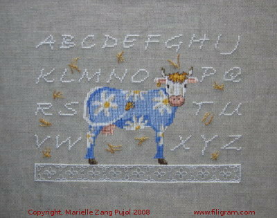 Upper Case ABC Little Cow・クロスステッチ 図案 チャート 刺繍 手芸*filigram*
