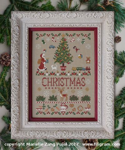 Here is Christmasƥå ް 㡼 ɽ *filigram*