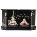雛人形 木目込み 親王ケース入り ゆかり 遊香 刺繍 NO.74 hn253 hs414 幅57cm 六角黒ケース 2人 (24hina-ya-to0444) ...