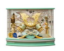 兜ケース飾 はると 緑 255−717B 桜柄入り大鍬形 横幅43cm 高さ33cm 奥行26cm パステルカラー アーチ型アクリルケース コンパクト 軽量 五...
