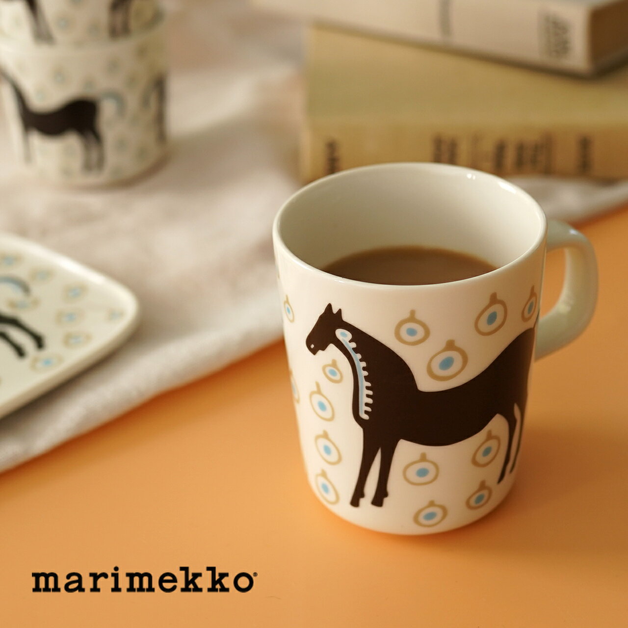 【2点で20%OFF】マリメッコ marimekko MUSTATAMMA マグカップ ムスタタンマ MUG 2.5DL 2021秋冬 52219-4-71098 0913