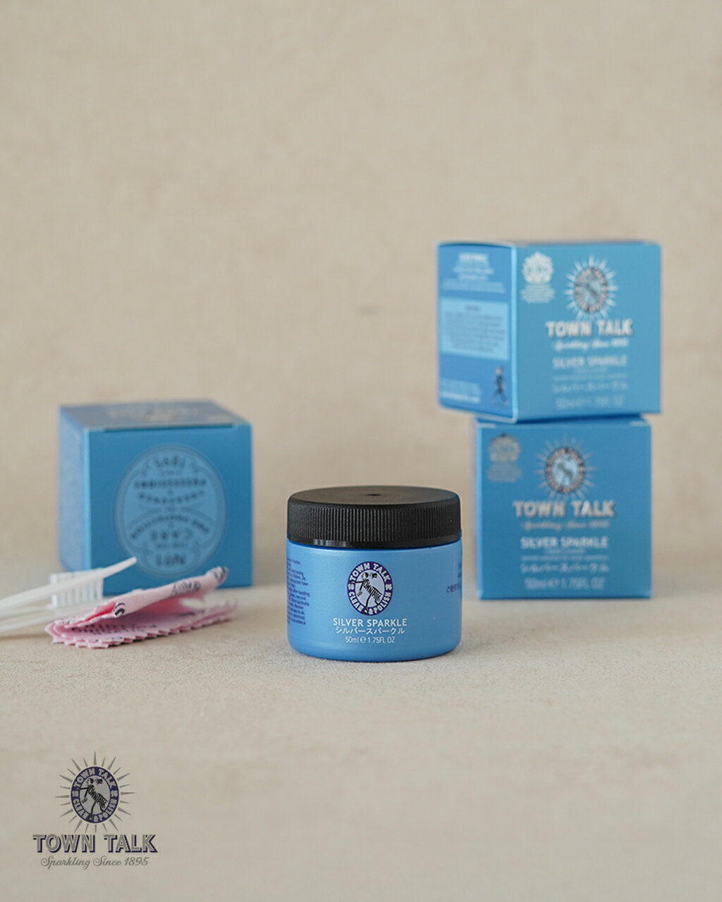 TOWN TALK / タウントーク「 SILVER SPARKLE・MINI/CLEANER 」 日常使いのシルバーアクセサリーは、気づかないうちにくすみがちなもの。そんな輝きの陰りを、自宅で簡単にケアできる便利なクリーナーです。液体タイ...
