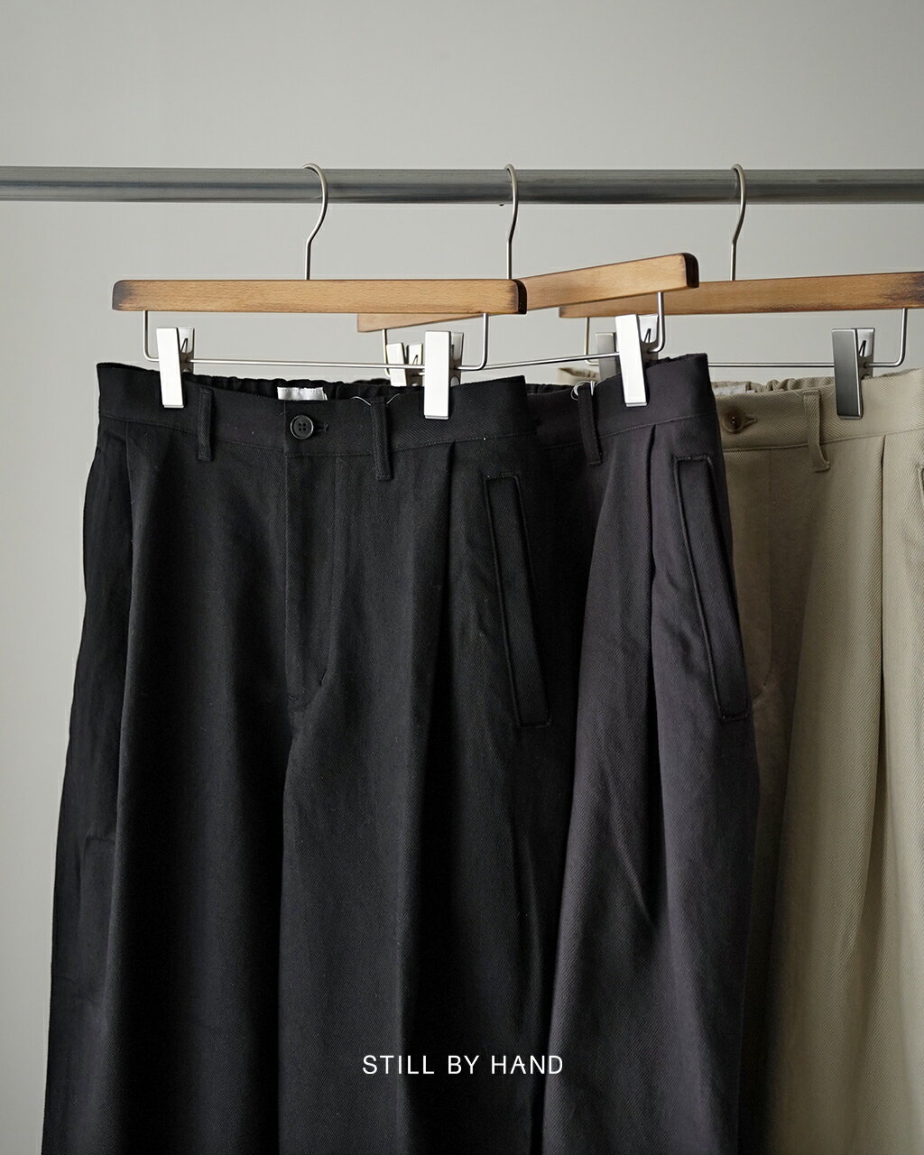 スティルバイハンド STILL BY HAND PT07254 テーパードパンツ メンズ スラックス イージーパンツ タックパンツ 玉縁 1228