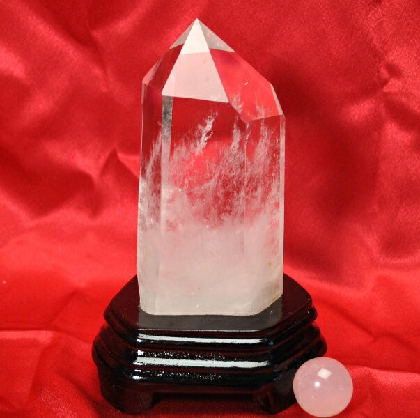  六角柱 ブラジル産最高品質 水晶原石ポイント（本体重さ557g 台座含む...