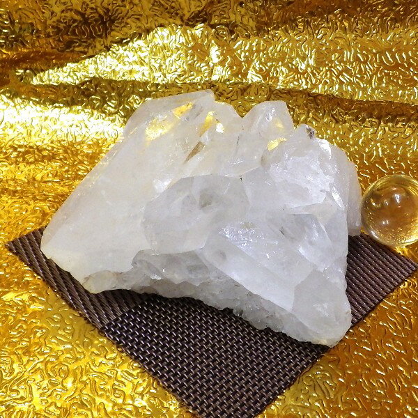  プレミアクラス 水晶原石クラスター 中型サイズ（重さ371g 高さ約6cm ...