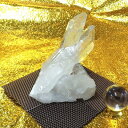 【プレミアクラス】水晶原石クラスター 小型サイズ(重さ190g 高さ約8.5cm 横幅約8cm 奥行約7.5cm ブラジル産)【台座なし】完全天然石 写真現品販...