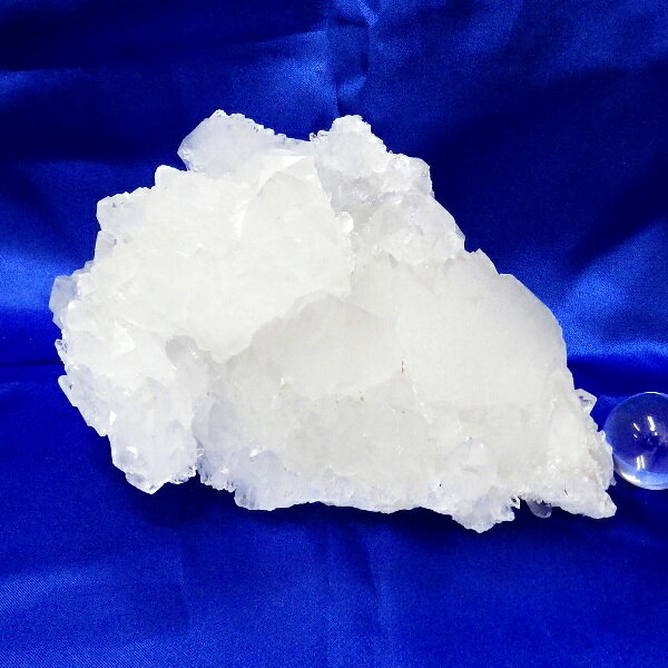  Bクラス 水晶原石クラスター 特大サイズ（重さ1267g 高さ約8.5cm 横幅...