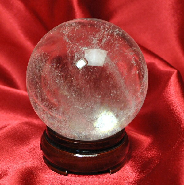  ブラジル産水晶球 完全天然本水晶玉（自然なクラック入り）重さ467g 直...