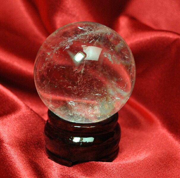  ブラジル産水晶球 完全天然本水晶玉（自然なクラック入り）重さ188g 直...