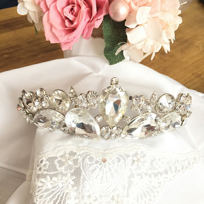 【送料無料】ティアラ tiara 大ぶりストーン クリスタル ウエディングアクセサリー 結婚式アクセサリー ウエディングヘア