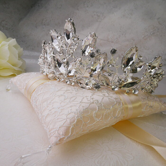 【送料無料】ティアラ tiara 大ぶりストーン ビジュー クリスタル ウエディングアクセサリー 結婚式アクセサリー ウエディングヘア