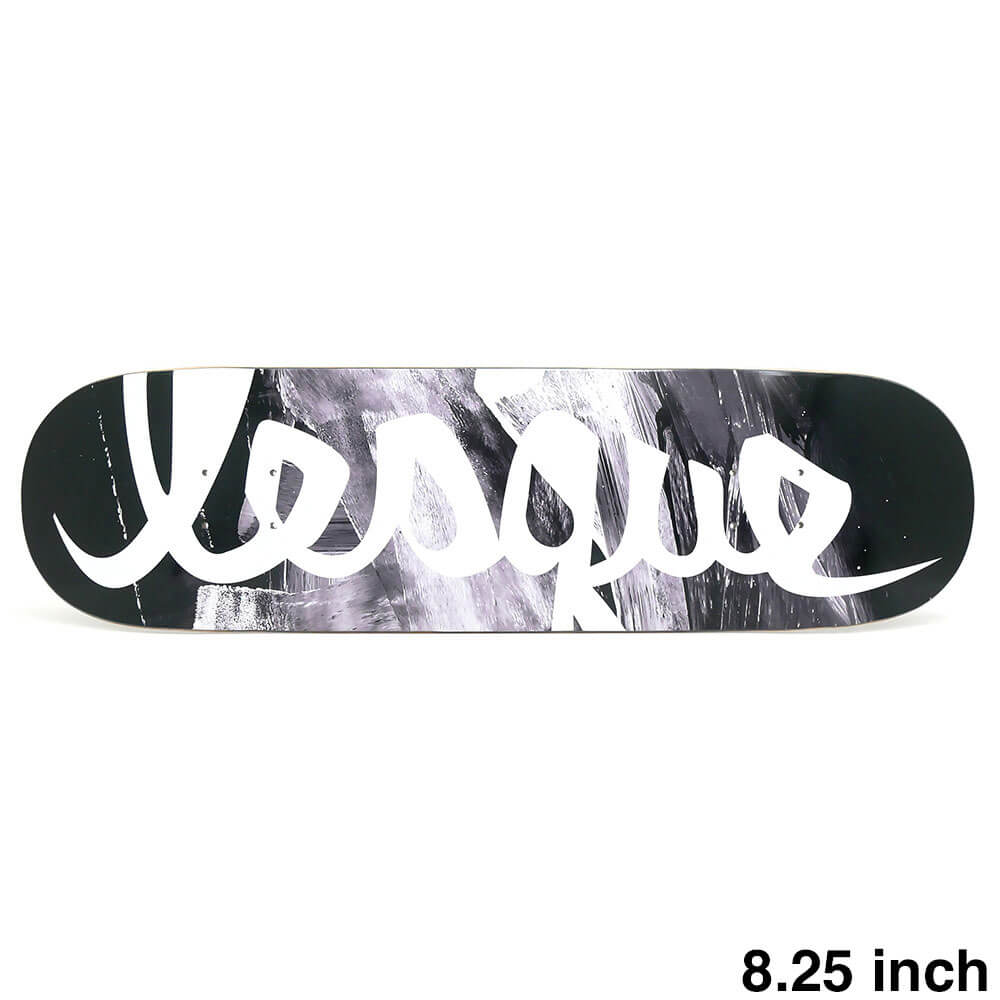【LESQUE / DECK】 スケボー・スケートボードのドメスティックデッキブランド、LESQUE（レスケ）。 長さ：80.4cm　/　幅：21.0cm ノーズ：18.2cm　/　テール：17.3cm ウィールベース：35.0cm コンケーブ：中　/　キック：中 ※ステインカラー（木目）の色合いはそれぞれ異なります。ご了承の上、ご注文下さい。 デッキをご購入の際、当店オリジナルのデッキテープがサービスとなります。 その他のデッキテープをご希望の方は、別途ご注文下さい。 *デッキテープを貼ってご注文の場合、返品/交換/キャンセルの対象外となります。 （コンプリートセットをご希望の方） スケートボードを完成させる為には【デッキ、トラック、ウィール】の3点が必要となります。 気軽にスケートボードを始めて頂く為に、足回りのセットをご用意しております。 こちらも是非ご覧になって下さい。 【トラック＆ウィールセット】はこちら *商品によって多少の誤差がある事をご了承下さい。 *当店舗に掲載の写真・文章の無断転載を禁じます。
