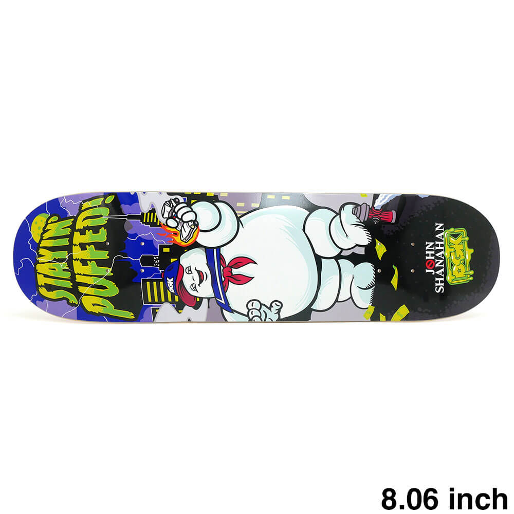 【DGK / DECK】 STEVIE WILLIAMS が手掛けるスケボー・スケートボードのデッキブランド、DGK（ディージーケー）。 長さ：80.7cm　/　幅：20.4cm ノーズ：17.7cm　/　テール：17.1cm ウィールベース：35.8cm コンケーブ：中　/　キック：中 ※ステインカラー（木目）の色合いはそれぞれ異なります。ご了承の上、ご注文下さい。 デッキをご購入の際、当店オリジナルのデッキテープがサービスとなります。 その他のデッキテープをご希望の方は、別途ご注文下さい。 *デッキテープを貼ってご注文の場合、返品/交換/キャンセルの対象外となります。 （コンプリートセットをご希望の方） スケートボードを完成させる為には【デッキ、トラック、ウィール】の3点が必要となります。 気軽にスケートボードを始めて頂く為に、足回りのセットをご用意しております。 こちらも是非ご覧になって下さい。 【トラック＆ウィールセット】はこちら *商品によって多少の誤差がある事をご了承下さい。 *当店舗に掲載の写真・文章の無断転載を禁じます。