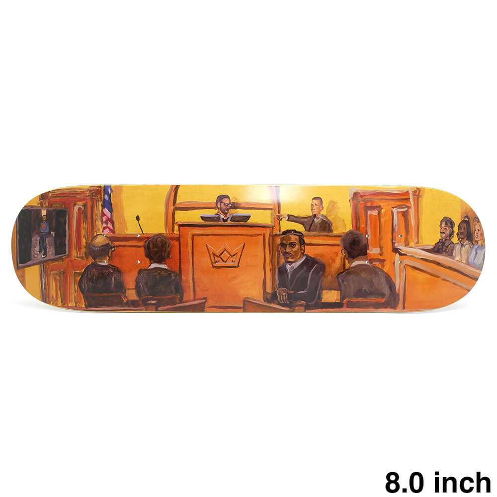 【KING / DECK】 TYSHAWN JONES が手掛けるスケボー・スケートボードのデッキブランド、KING（キング）。 長さ：80.7cm　/　幅：20.4cm ノーズ：18.3cm　/　テール：17.1cm ウィールベース：35.4cm コンケーブ：中　/　キック：中 ※ステインカラー（木目）の色合いはそれぞれ異なります。ご了承の上、ご注文下さい。 デッキをご購入の際、当店オリジナルのデッキテープがサービスとなります。 その他のデッキテープをご希望の方は、別途ご注文下さい。 *デッキテープを貼ってご注文の場合、返品/交換/キャンセルの対象外となります。 （コンプリートセットをご希望の方） スケートボードを完成させる為には【デッキ、トラック、ウィール】の3点が必要となります。 気軽にスケートボードを始めて頂く為に、足回りのセットをご用意しております。 こちらも是非ご覧になって下さい。 【トラック＆ウィールセット】はこちら *商品によって多少の誤差がある事をご了承下さい。 *当店舗に掲載の写真・文章の無断転載を禁じます。