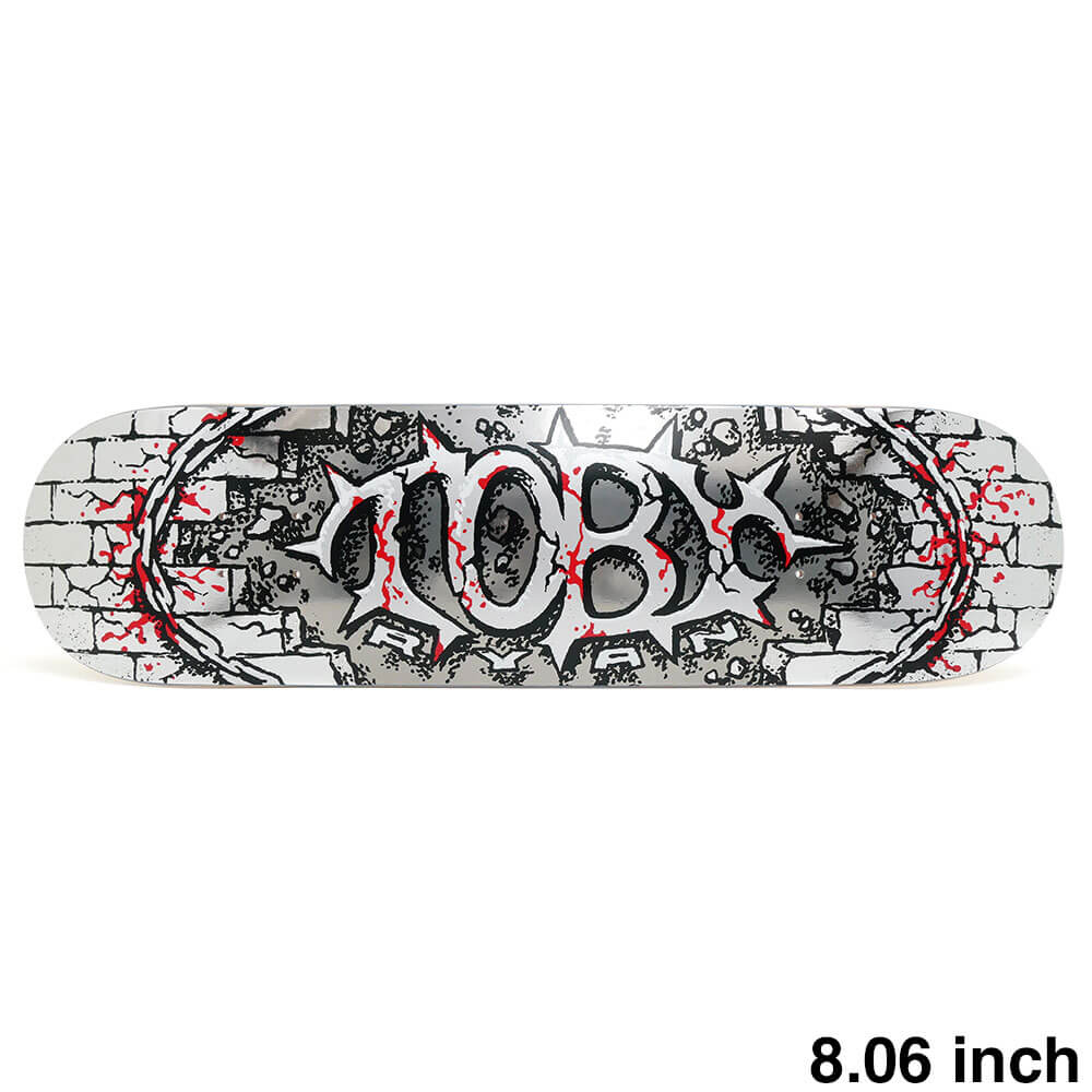 【REAL / DECK】 サンフランシスコ発信のスケボー・スケートボードの老舗デッキブランド、REAL（リアル）。 長さ：80.0cm　/　幅：20.4cm ノーズ：17.8cm　/　テール：17.1cm ウィールベース：35.0cm コンケーブ：中　/　キック：中 ※ステインカラー（木目）の色合いはそれぞれ異なります。ご了承の上、ご注文下さい。 デッキをご購入の際、当店オリジナルのデッキテープがサービスとなります。 その他のデッキテープをご希望の方は、別途ご注文下さい。 *デッキテープを貼ってご注文の場合、返品/交換/キャンセルの対象外となります。 （コンプリートセットをご希望の方） スケートボードを完成させる為には【デッキ、トラック、ウィール】の3点が必要となります。 気軽にスケートボードを始めて頂く為に、足回りのセットをご用意しております。 こちらも是非ご覧になって下さい。 【トラック＆ウィールセット】はこちら *商品によって多少の誤差がある事をご了承下さい。 *当店舗に掲載の写真・文章の無断転載を禁じます。