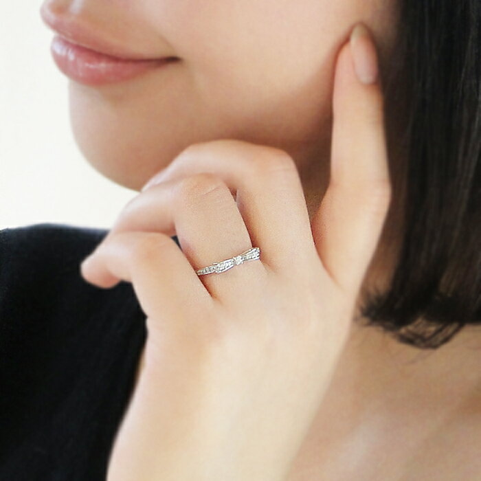 pt900 ダイヤモンド ハッピー リボン リング【0.2ct】 【送料無料】【刻印無料】【...