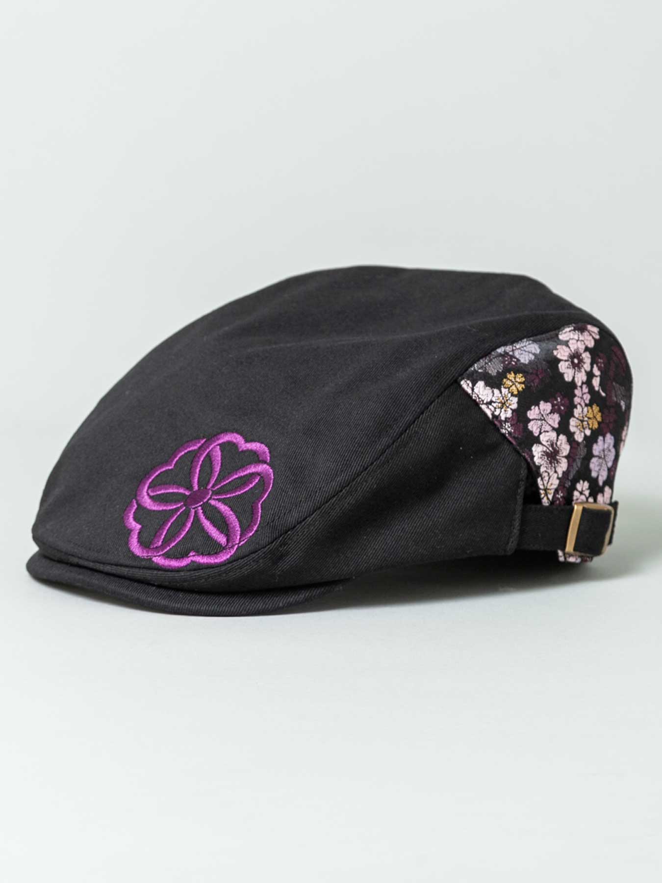 【雅結】 桜 家紋 刺繍入り 金襴 遣い ハンチング ｜ 和柄 キャップ 帽子 通販 メンズ ユニセックス 青 ブルー 紫 パープル 黒 ブラック フリーサイズ 夏 春 秋 冬 オールシーズン 人気 おすすめ おしゃれ 日除け 熱中症 日焼け 対策 UV ブランド