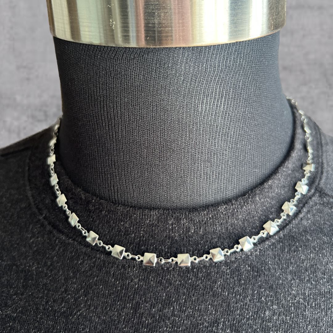 45cm 短め ステンレス刻印付き スタッズチェーンネックレス デザインチェーンネックレス シルバー メン..