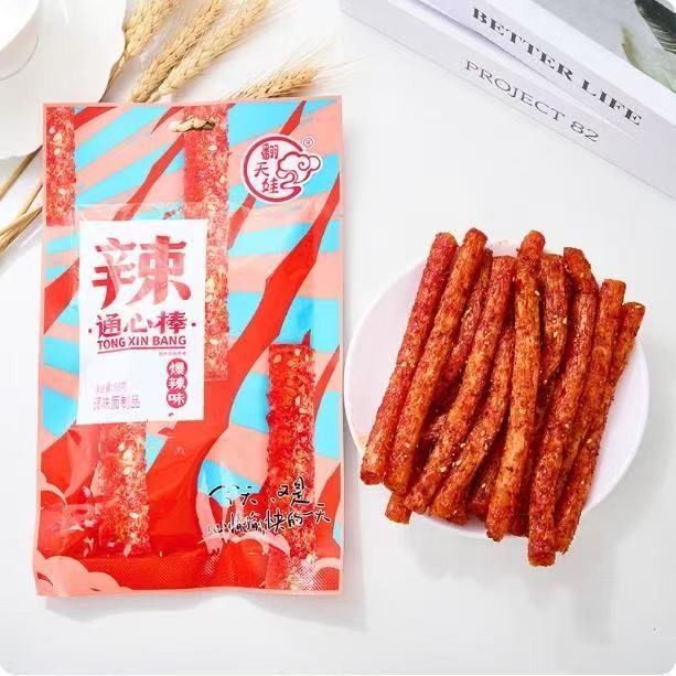 CROTECWAGONの辣条ラーティアオ 68g 2種 中華菓子 ピリ辛スナック菓子 食べ比べ SNS 超話題｜アングル3