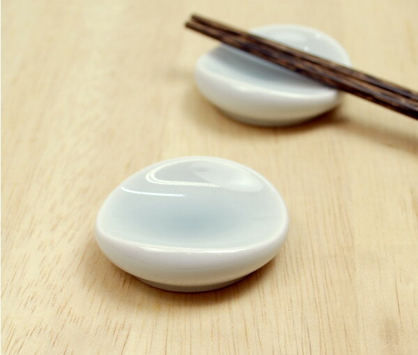 3点で8%OFFクーポン対象 在庫限り 波佐見焼 白山陶器 くぼみ はしおき クッチーナホーム 箸置き 北欧 和食器 はしおき カトラリーレスト 陶器 箸置 おしゃれ かわいい プレゼント