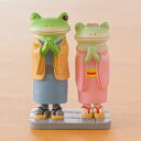 【Size】（約） 幅6.8cm x 奥行3.5cm x 高さ9.7cm 【素材】樹脂 【生産地】中国 ※ゆうパケットでのお届け不可 ※若干の色ハネや、ざらつき 型ヨレ、しわ、塗料による 柄つぶれ等がある場合がございます。 初詣 に行く カップル の コポタロウ と コポミ 。 コポミ はどんな お願いをしたんだろう？ &raquo; 他のシリーズはこちら。