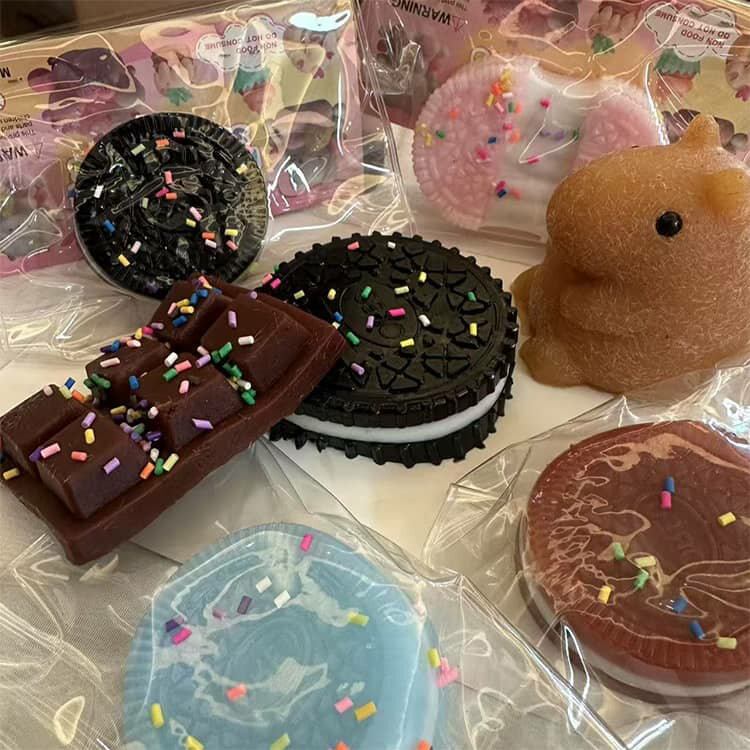 スクイーズ ビスケット 2点セット スクイーズ玩具 クッキー おもちゃ ぷにぷに ふ...