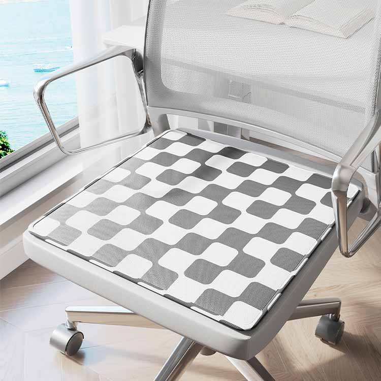 ペットシート 冷感敷きパッド 接触冷感 冷感マット イス 椅子 チェアパッド 夏用マット ひんやりマット 敷きパッド ペット 冷感座布団 接触冷感敷きパッド 犬 クール敷きパッド 夏用 洗える 暑さ対策 ペット ひんやりマット