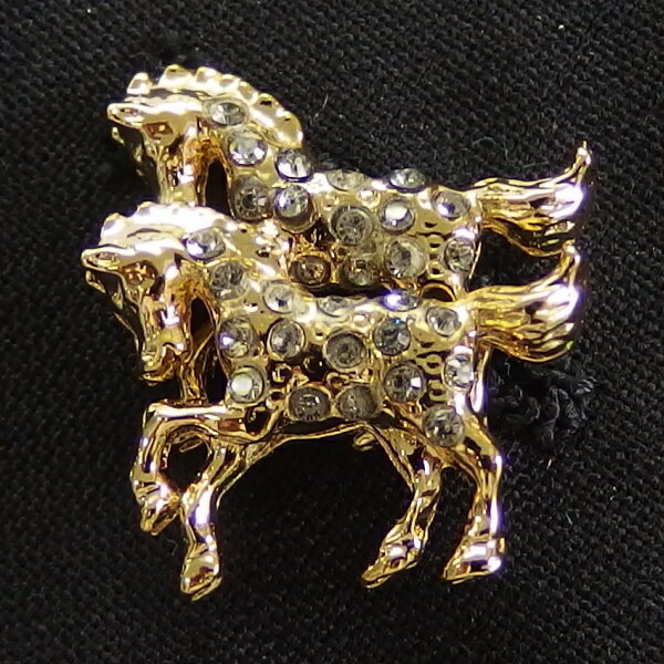 ラペルピン 跳ねる2頭の馬ゴールドのブローチ ラペルブローチ ラペルピン ゴールド スーツアクセサリー専門店 誕生日 プレゼント プチギフト おしゃれ カフスマニアのサムネイル