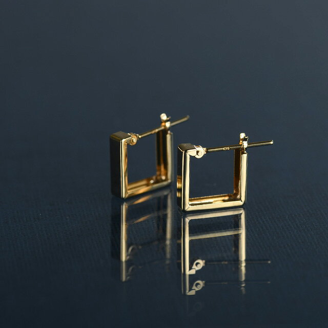 K18 フープ ピアス square hoop ゴールド 18金 18k 四角 スクエア フープ フープピアス 小さめ シンプル ミニマル 小さい レディース ジュエリー アクセサリー　おしゃれ 3