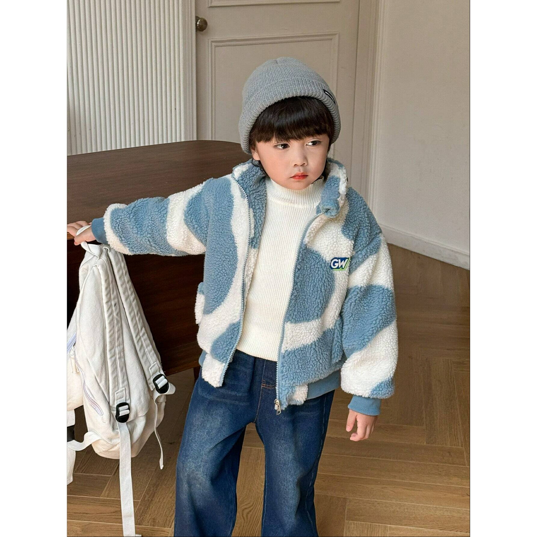 男の子用 韓国風カジュアル スタンドカラー 青と白のコントラスト フリース 暖かいジャケット