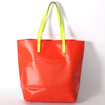【売れ筋】MARC BY MARC JACOBS マークバイマークジェイコブス トートバッグ M0004443 101 ホワイトマルチ 取外し可能ポーチ付き 【新品・未使用・正規品】売れ筋
