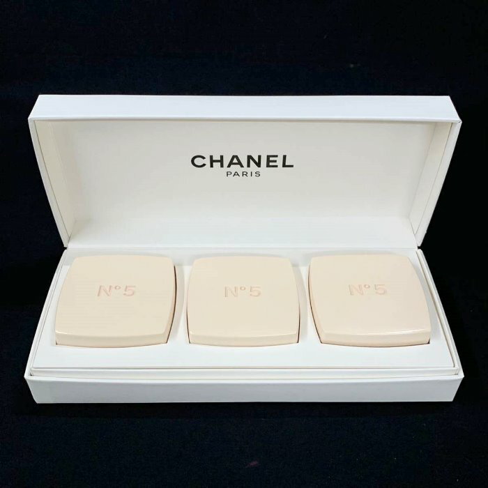 CHANEL シャネル　石鹸　せっけん　ソープ NO.5サヴォン　3個セットchanel-soap-no5-set3　香水　トワレ　美容 美白 化粧品 コスメ メイク 化粧落とし スキンケア 保湿 引き出物　【新品/未使用/正規品】【売れ筋】