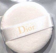Rakuten - 【1個】DIOR　ディオール　スポンジ　フォーエバークッションパウダー　パフ スポンジ　ファンデーション　Forever Cushion Powder　ビューティコンパクト化粧品 コスメ メイク